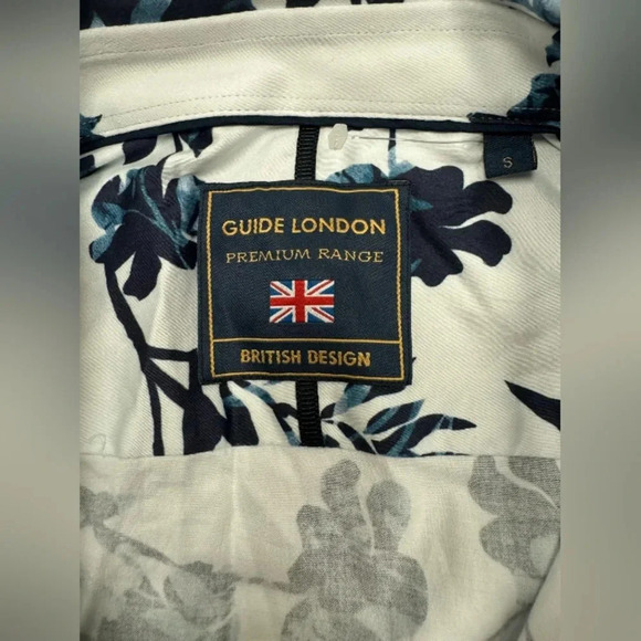 Guide London NWT Button Up Floral Blue/White Size Small - Picture 9 of 11